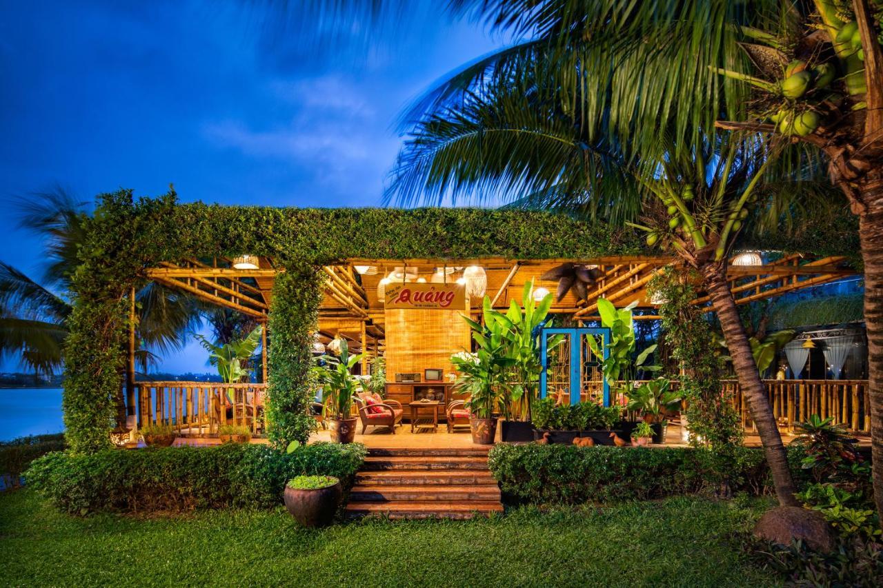 Bel Marina Hoi An Resort Exterior foto A restaurant in Nha Trang